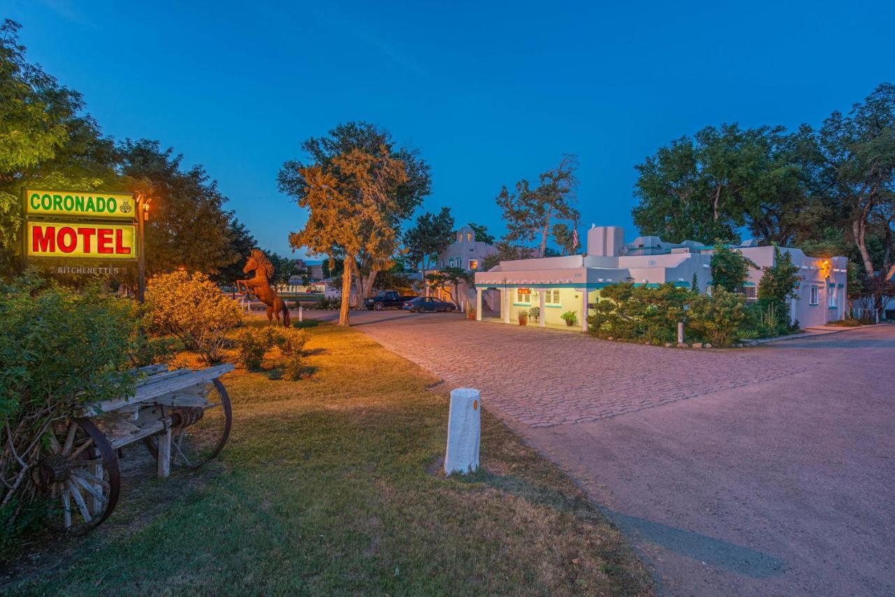 Cornado Motel -Nostalgic Adobe Motel- Pueblo Exterior photo